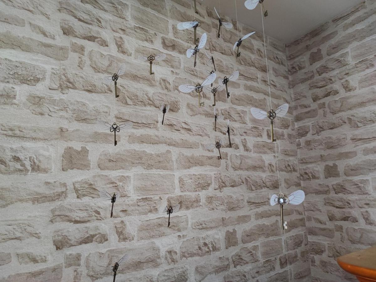 Appartamento Le Dortoir D'Harry Potter Châlons-en-Champagne Esterno foto